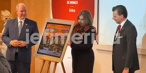  Ο Πρίγκηπας Αλβέρτος, με τον Βασίλη Αποστολόπουλο και τη Μίνα Βαλυράκη