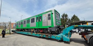 Ο «ηλεκτρικός» της Αθήνας αλλάζει -Στις ράγες ο πρώτος αναβαθμισμένος συρμός