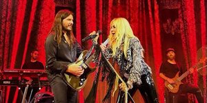 Κάρλος Πέρεζ, Άννα Βίσση