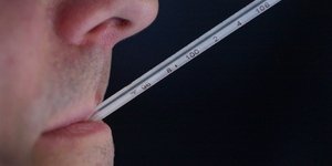 Θερμόμετρο υδράργυρου – Φωτ: ΑΡ