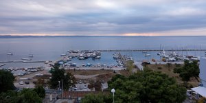 Το λιμάνι της Αρετσούς