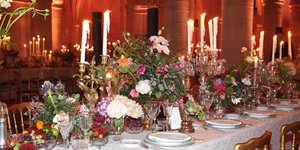 Τέλος τα κεντρικά διακοσμητικά: Η νέα chic πρόταση που κυριαρχεί στα κομψά τραπέζια το 2026