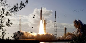 Εκτόξευση του Artemis