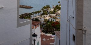 αστυπαλαια θεα απο σοκακι