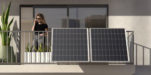 Φωτοβολταϊκά στο μπαλκόνι