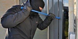 διαρρηκτης διαρρηξη ληστεία 