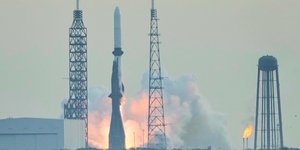 Η εκτόξευση του πυραύλου της Blue Origin