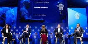 Η Μαρία Φιλίππου, ο Γεώργιος Πέτσης, η Γιάννα Ανδρονοπούλου, & Πάρης Κυριακόπουλος