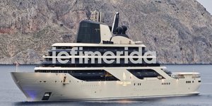 Στο λιμάνι της Σύμης το Four Seasons I