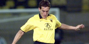 Ο Κάρλος Γκαμάρα με τη φανέλα της ΑΕΚ