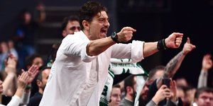 Ο Δημήτρης Γιαννακόπουλος πανηγυρίζει στο «Athens Telekom Center»