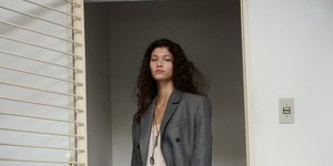 Υιοθετήστε το androgynous look με μινιμαλιστικά κομμάτια από τη συλλογή Selection του Mango