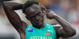 Ο Γκουτ Γκουτ ετοιμάζεται πριν από αγώνα 