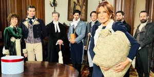 Σκηνή από το ντοκιμαντέρ της Μιμής Ντενίση