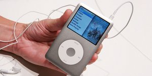 Αντικείμενα που μέχρι πρόσφατα θεωρούνταν ξεπερασμένα ή ξεχασμένα σε αποθήκες και πατάρια αποκτούν νέα αξία, προσελκύοντας συλλέκτες και επενδυτές / SHUTTERSTOCK