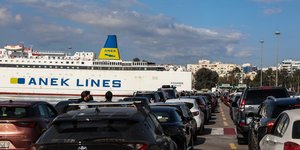 ιχ λιμανι πειραια