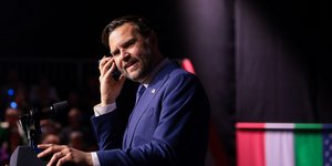  Τζέι Ντι Βανς 