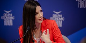 Η δικηγόρος και πρώην υποψήφια βουλευτής ΝΔ Πορφυλένια Κανελλοπούλου στο Delphi Economic Forum