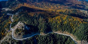 Το στοιχειωμένο στέκι των οδηγών στον πιο επικίνδυνο δρόμο της Ελλάδας -Πού βρίσκεται ο φημισμένος «Κάμπος του Δεσπότη»