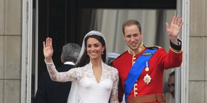 Ο γάμος της Κέιτ Μίντλετον με τον πρίγκιπα Γουίλιαμ ήταν από τους πιο εμβληματικούς βασιλικούς γάμους του 21ου αιώνα