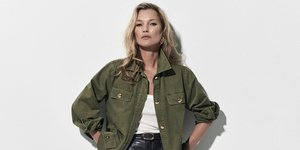 Το «Moss» jacket επέστρεψε και είναι τάση για το καλοκαίρι -Η εκδοχή της H&M κοστίζει κάτω από 40 ευρώ