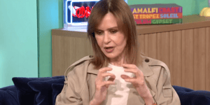 Η Κάτια Δανδουλάκη  