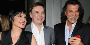 Η Κατιάνα Μπαλανίκα, ο Γιώργος Μαρίνος και ο Ηλίας Ψινάκης σε πρεμιέρα στο θέατρο «Κάτια Δανδουλάκη» το 2010