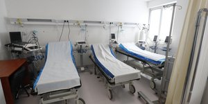 Κρεβάτια νοσοκομείου