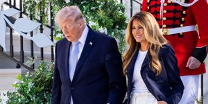 Μελάνια και Ντόναλντ Τραμπ στο Easter Egg Roll του Λευκού Οίκου