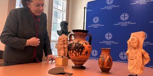 Λίνα Μενδώνη