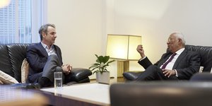 Μητσοτάκης και Αντόνιο Κόστα συζητούν