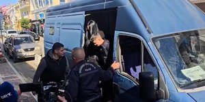 Η Ειρήνη Μουρτζούκου οδηγείται στην ανακρίτρια Αμαλιάδας