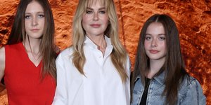 Η Νικόλ Κίντμαν με τις δύο κόρες της 