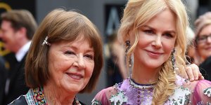 Η Νικόλ Κίντμαν με την μητέρα της Ζανέλ