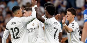 Η Ρεάλ Μαδριτης επικράτησε άνετα με σκορ 2-0 της Αλαβές