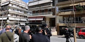 Η πολυκατοικία στου Ζωγράφου 