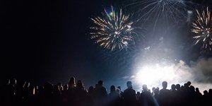 Εκείνο το βράδυ, η επιθυμία για θέαμα και εντυπωσιασμό θα κατέληγε στην πιο πολύνεκρη τραγωδία που συνδέθηκε ποτέ με πυροτεχνήματα / UNSPLASH