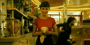 Η Amélie του Jean-Pierre Jeunet εξακολουθεί να λειτουργεί ως ένα από τα πιο χαρακτηριστικά αντιπαραδείγματα στον κινηματογράφο των αρχών του 21ου αιώνα / IMDB
