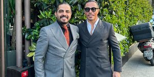 Ο Τούρκος σεφ Νουσρέτ Γκιοκτσέ με τον αδερφό του Οζγκούρ