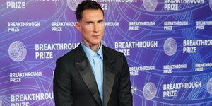 τραγουδιστής