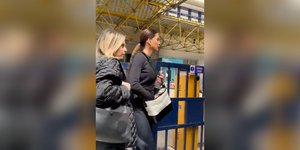 Η Σταματίνα Τσιμτσιλή στον «Ευαγγελισμό», στο πλευρό της Τίνας Μεσσαροπούλου 