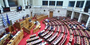 ΣΥΖΗΤΗΣΗ ΝΟΜΟΣΧΕΔΙΟΥ ΣΤΗΝ ΟΛΟΜΕΛΕΙΑ ΤΗΣ ΒΟΥΛΗΣ