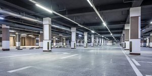 Υπόγειο parking αυτοκινήτων 