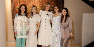 Αικατερίνη Λαλαούνη, Μαριάννα Λαιμού, Χριστιάννα Β. Βαρδινογιάννη, Λάουρα Λαλαούνη, Ιωάννα Λαλαούνη