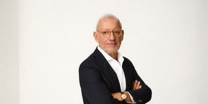 Ο ιδρυτής των Mango, Ισάκ Αντικ