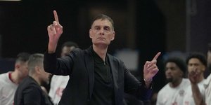 Ο Γιώργος Μπαρτζώκας στον ημιτελικό απέναντι στη Φενέρ