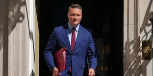 Ο πρώην υπουργός Υγείας της Βρετανίας, Γουές Στρίτινγκ