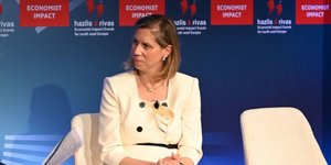 Η Χριστίνα Παρασκευοπούλου στο συνέδριο στα Χανιά