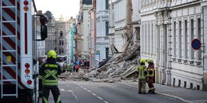 Κατέρρευσε πολυκατοικία στην Γερμανία