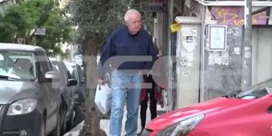 Οι πρώτες εικόνες του Αλ. Γιωτόπουλου μετά την αποφυλάκισή του